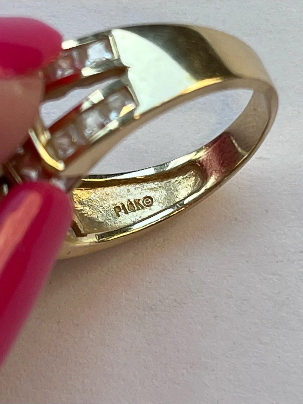 Beautiful 14K Gold CZ Ring